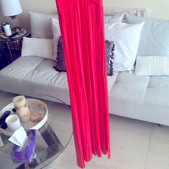 Beautiful summer maxi - ECU - Picture 3 of 3